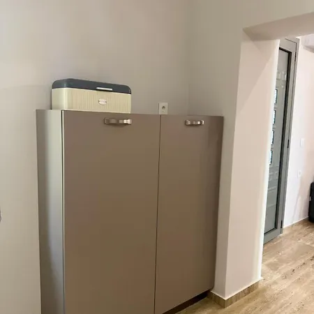 Anna's House
