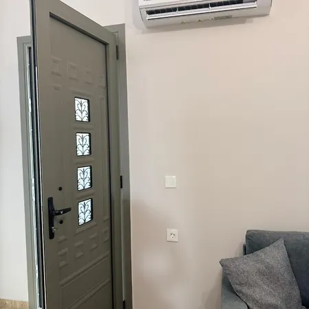 Anna's House * 코스 타운